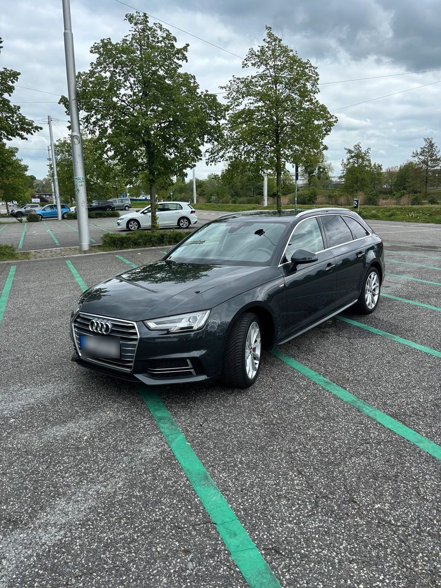 AUDI A4