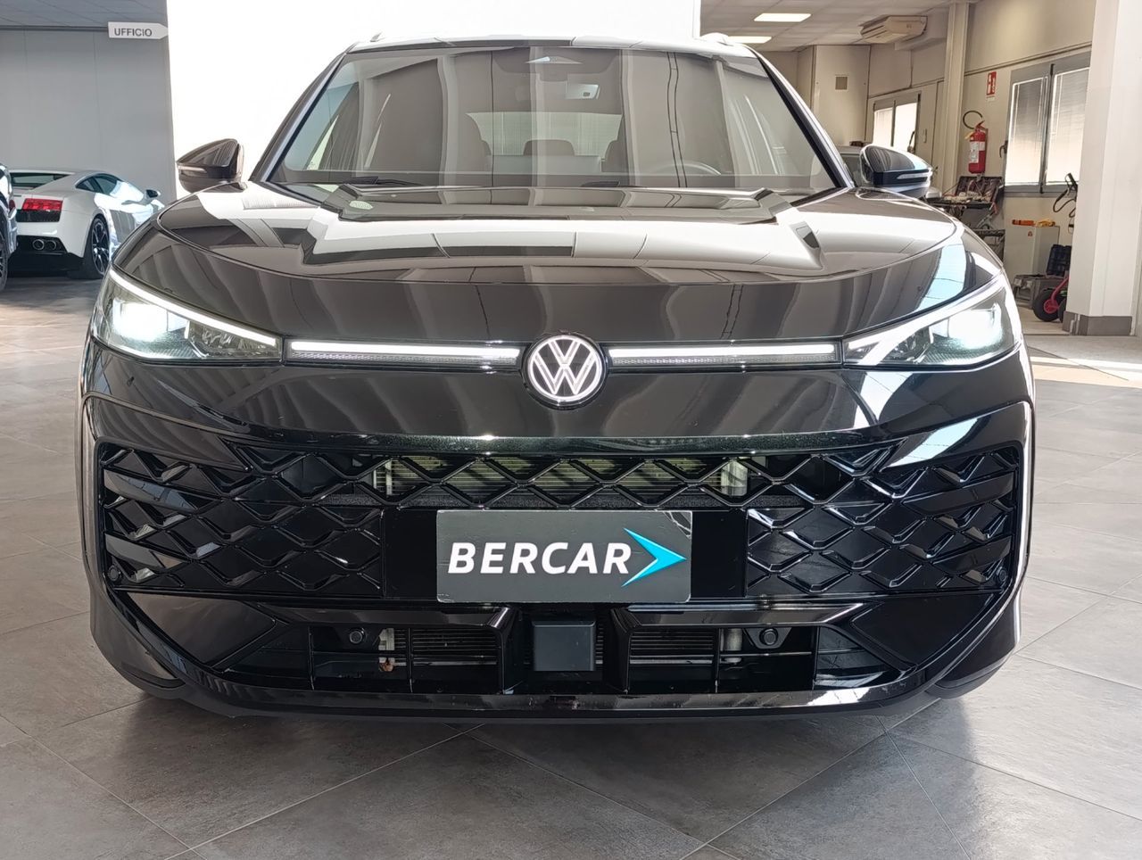 Volkswagen T-Roc 1.5 etsi R-Line 150cv dsg imagem 3