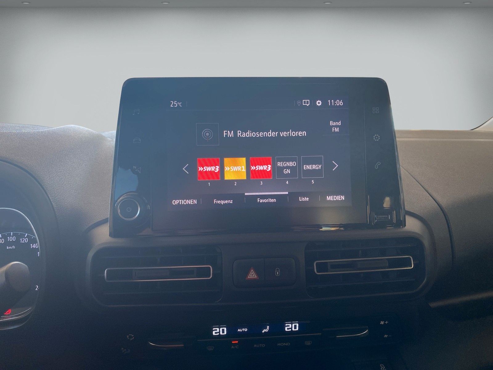 Fahrzeugabbildung Opel Combo Life E Innovation