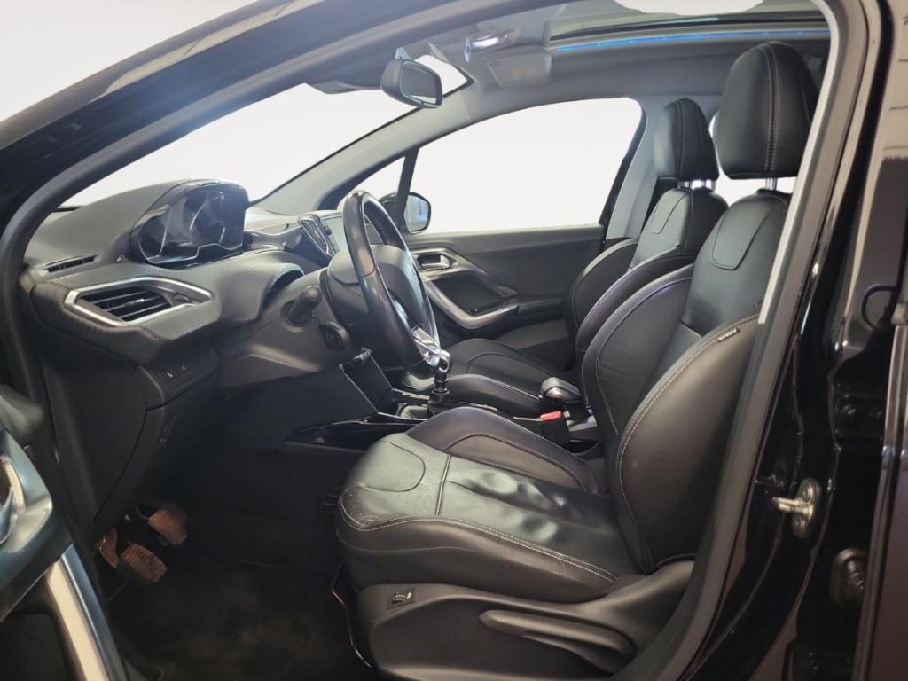 Peugeot 2008 Allure ALLWETTER NAV PANODACH AHK KAMERA SI