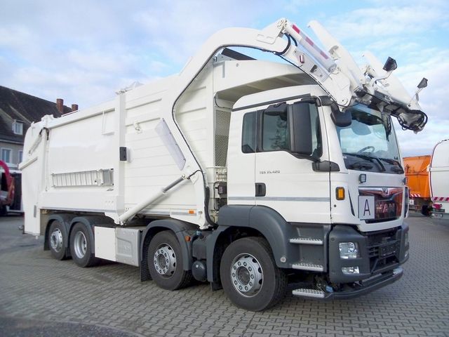 MAN TGS 35.420 8x2-6 BL / Hillend EHP 7000