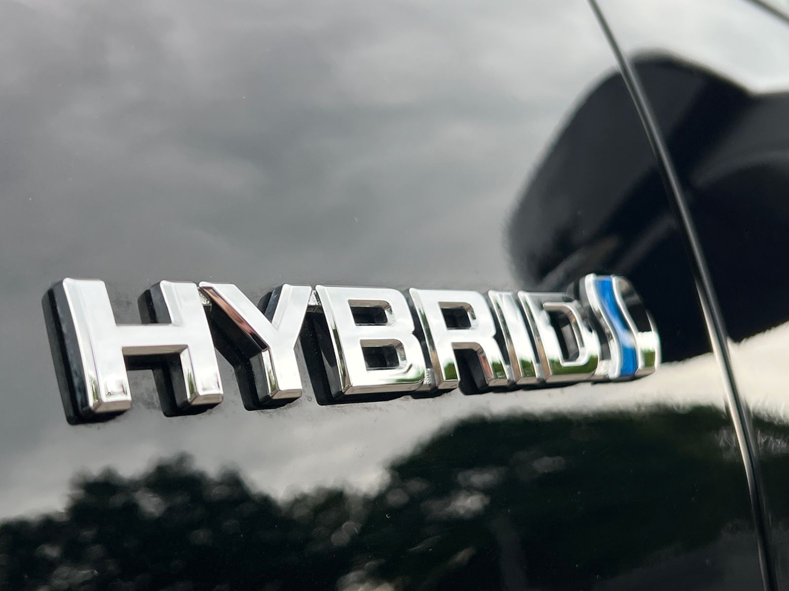 Fahrzeugabbildung Toyota RAV4 2.5 VVT-i Hybrid Black Edition 4x4 *AHK*