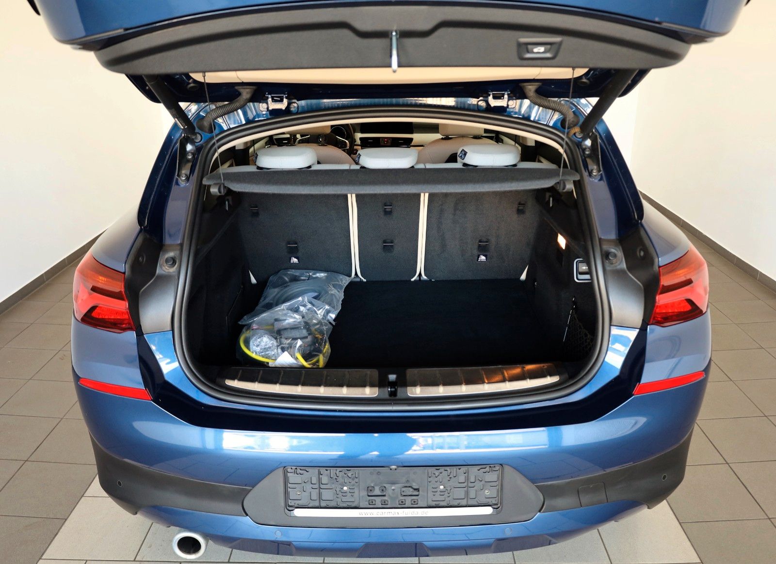 Fahrzeugabbildung BMW X2 xDrive 25e Advantage,Leder,Navi,SH,HUD,Kamera