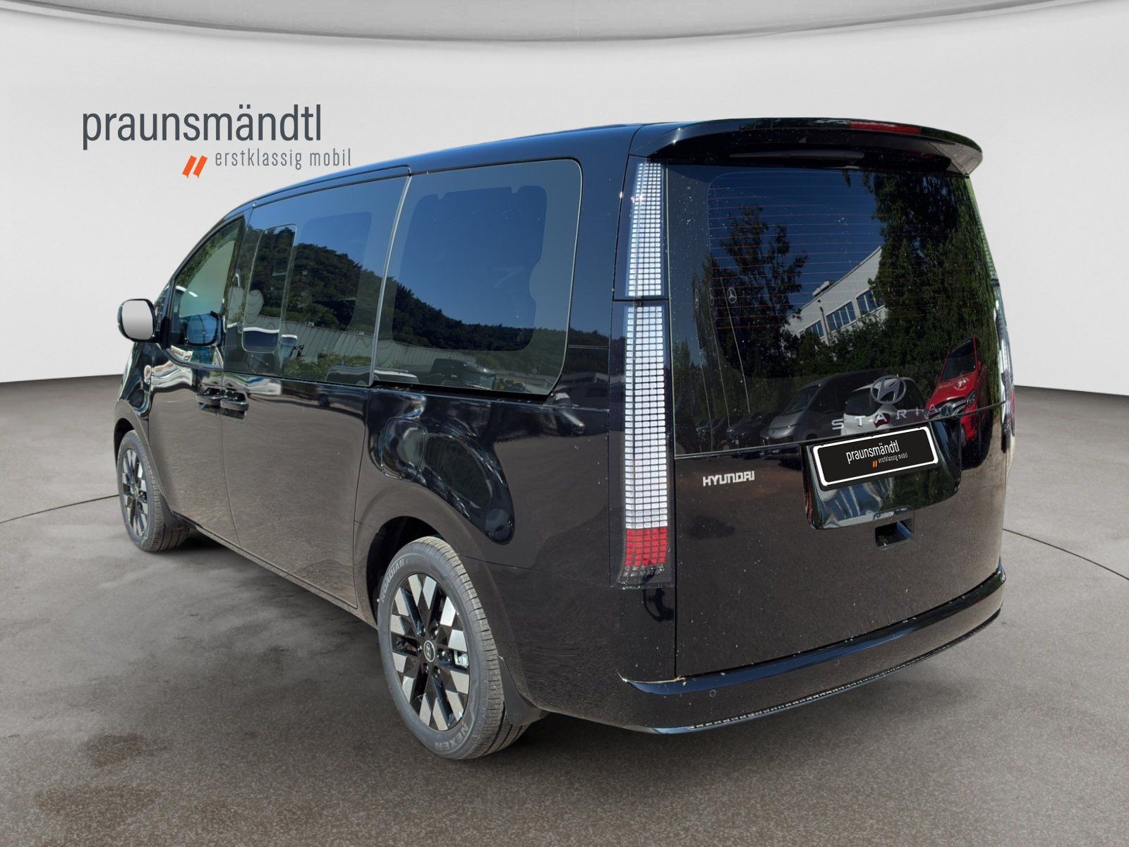 Hyundai Staria – Bild 2
