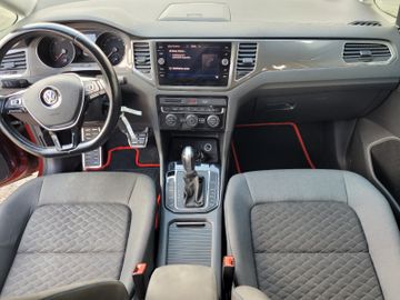 Volkswagen Golf - 11