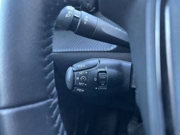 Peugeot 2008 PureTech 100 Stop&Start Allure Pack