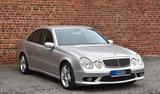 Mercedes-Benz E 55 AMG 1HAND DEUTSCHES AUTO! UNFALLFREI S.HEFT - Mercedes-Benz E 55 AMG: Limousine