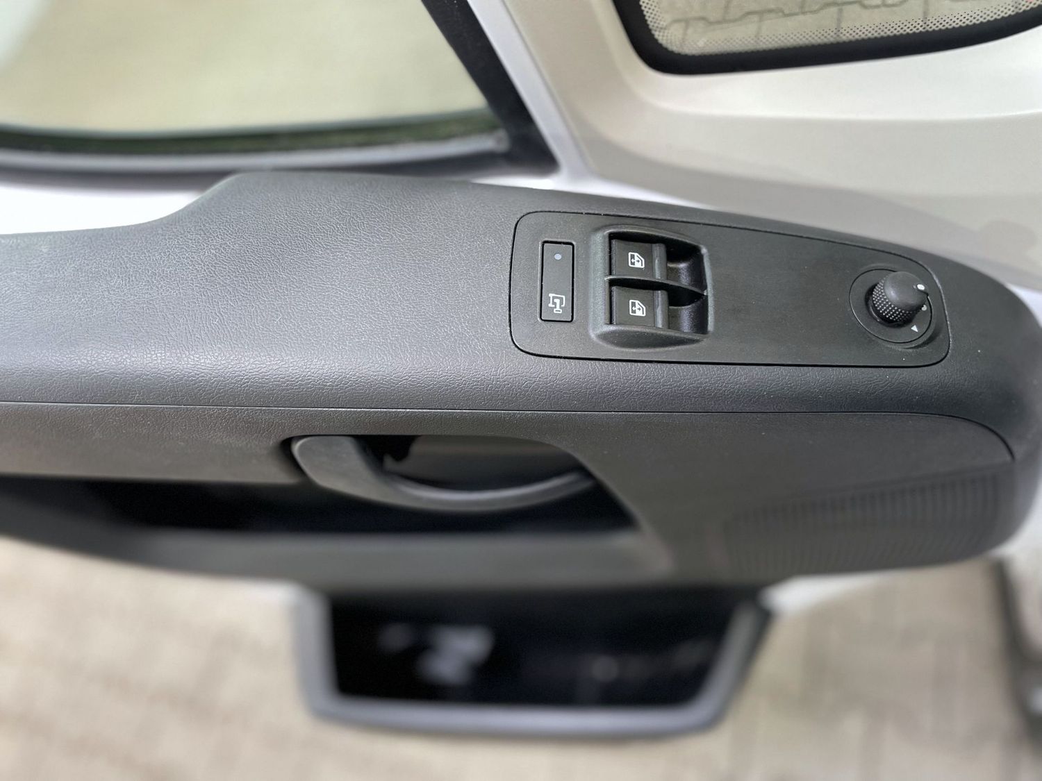 Fahrzeugabbildung Opel Movano HKa L2H2 3,5t Cargo Edition #Tempomat#PDC