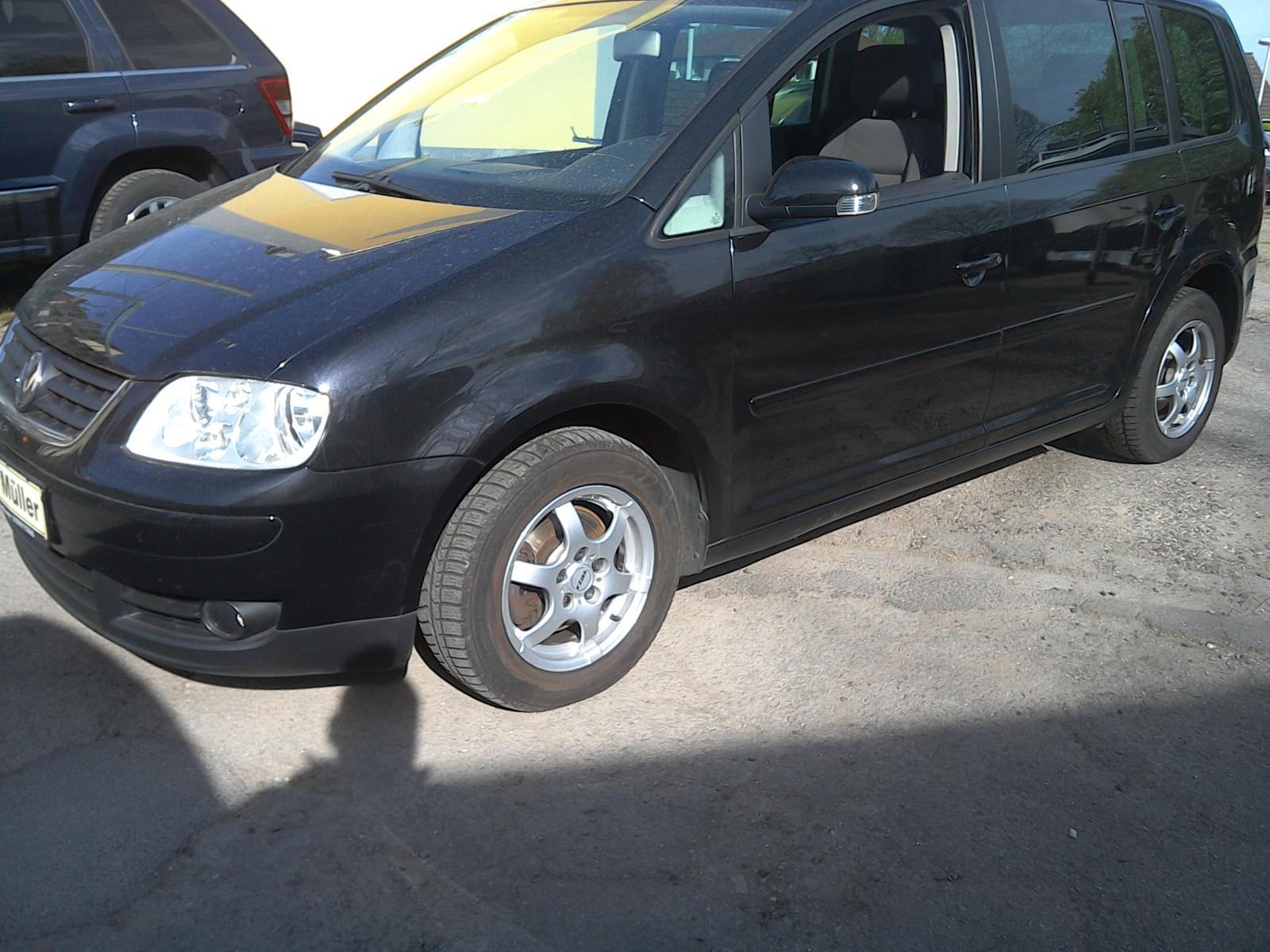 Volkswagen Touran Highline 7-Sitzer