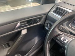 Fahrzeugabbildung Volkswagen Caddy Maxi 2,0 TDI 4Motion Standheizg AHK 7 Sitz