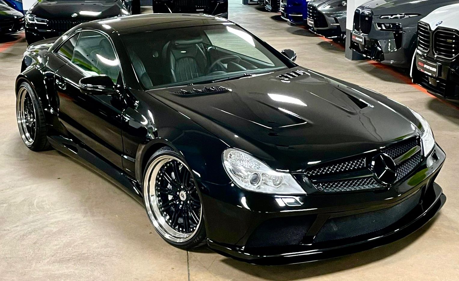 Fahrzeugabbildung Mercedes-Benz SL 55 AMG 65 BLACKSERIES KÖNIGSKLASS EINZELSTÜCK