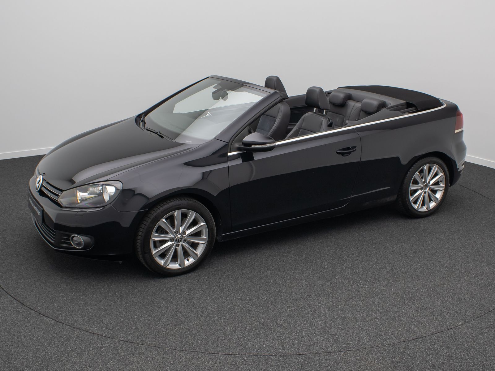 Fahrzeugabbildung Volkswagen Golf VI Cabriolet Basis PDC Navi Sitzhz Tempomat