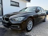 BMW 320 3 Limousine 320 i - BMW 320 mit Benzin-Antrieb: Schwarz, Sitzheizung, Limousine