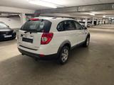 Chevrolet Captiva 2.2 D LS 2WD - Chevrolet Captiva mit Diesel-Antrieb: 2.2