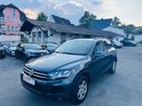 Volkswagen Touareg V6 TDI BMT/AHK/Xenon/Sauberen Zust/ - Volkswagen Touareg aus 2014