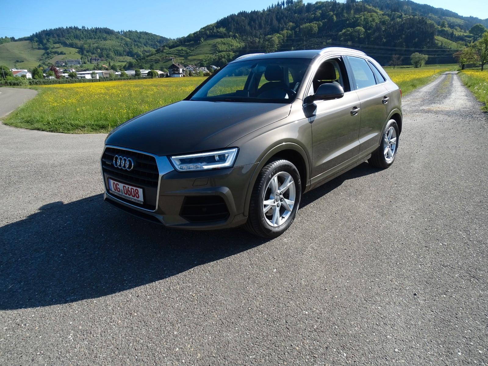 Audi Q3 sport quattro Navi Klima 4x4 Tempomat eFH