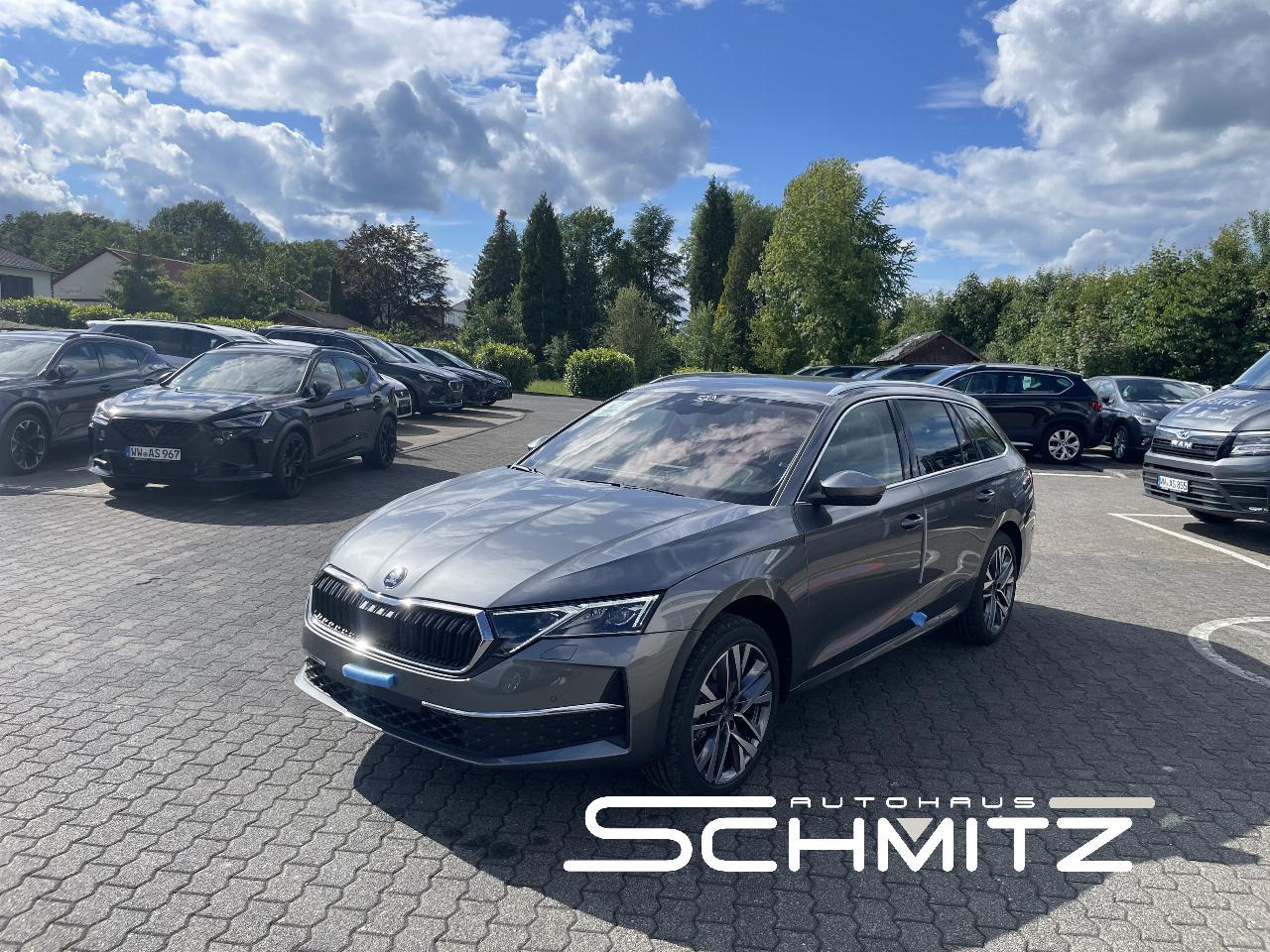 Skoda OCTAVIA COMBI EXCLUSIVE 1,5 TSI DSG DAB+   [...]