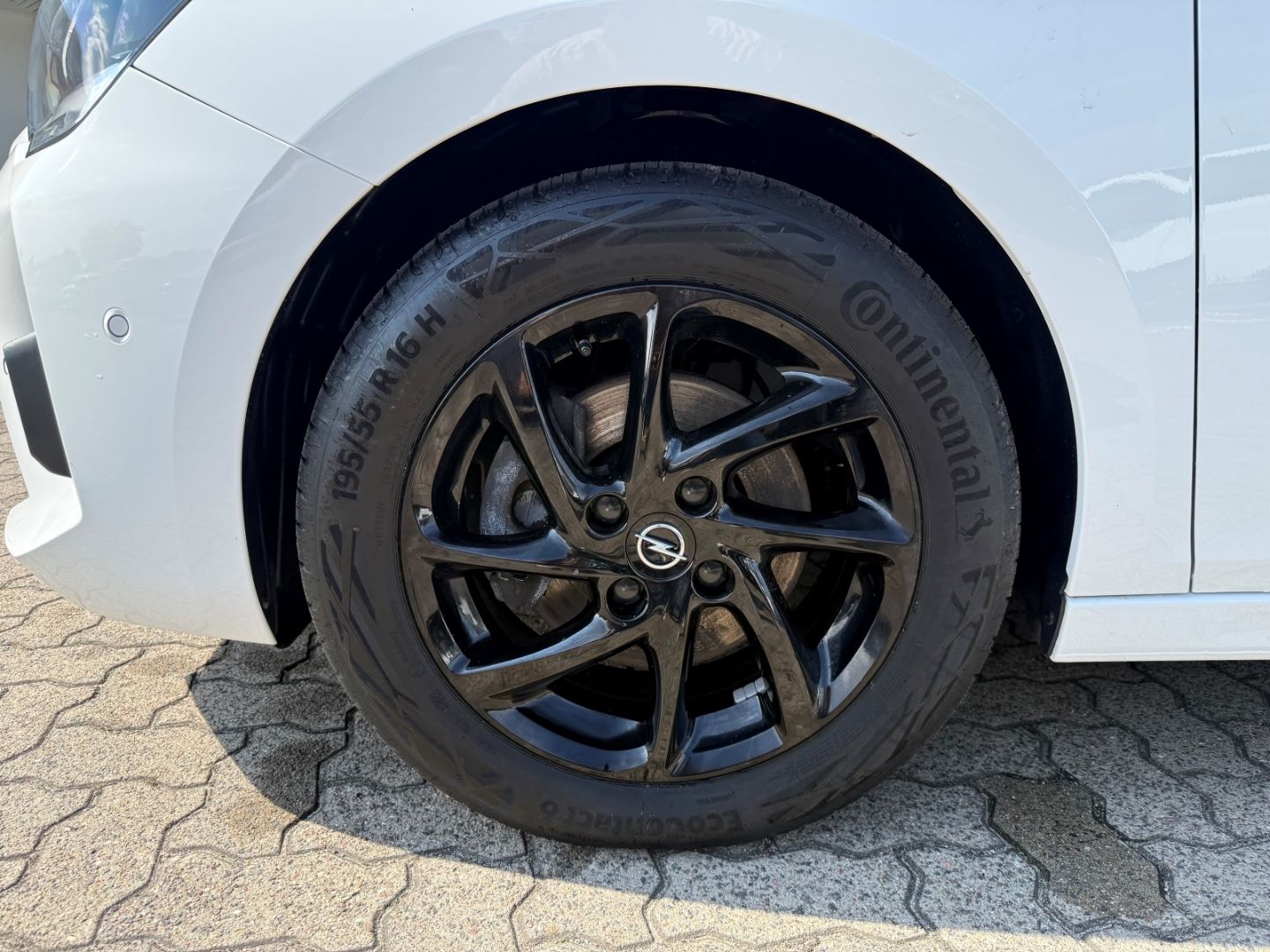 Fahrzeugabbildung Opel Corsa F GS SHZ+LHZ+Kamera