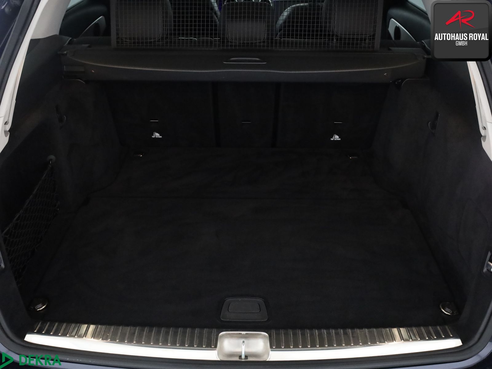 Mercedes-Benz C 220 d T Avantgarde NIGHT WIDE,PANORAMA,KEYLESS foto 13