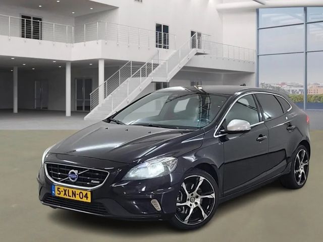 Volvo V40 2.0 D4 Summum Business