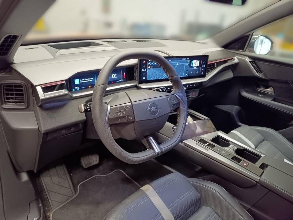 Fahrzeugabbildung Opel Grandland Electric GS 157KW Automatik