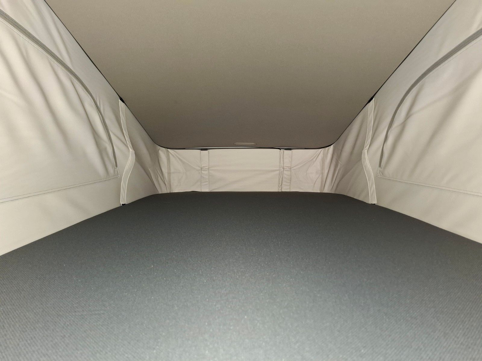 Volkswagen T7 California - Bild 12