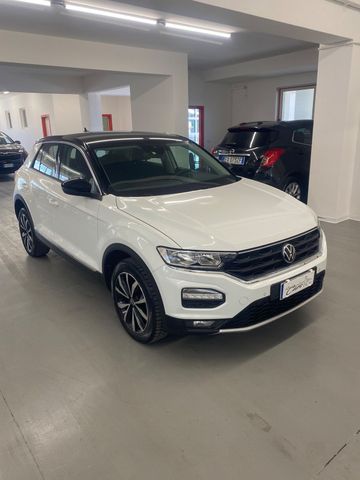 Volkswagen T-Roc 1.0 TSI Business BlueMotion Tec