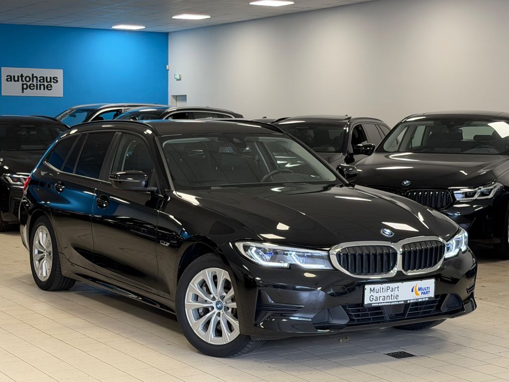 Image of BMW 330