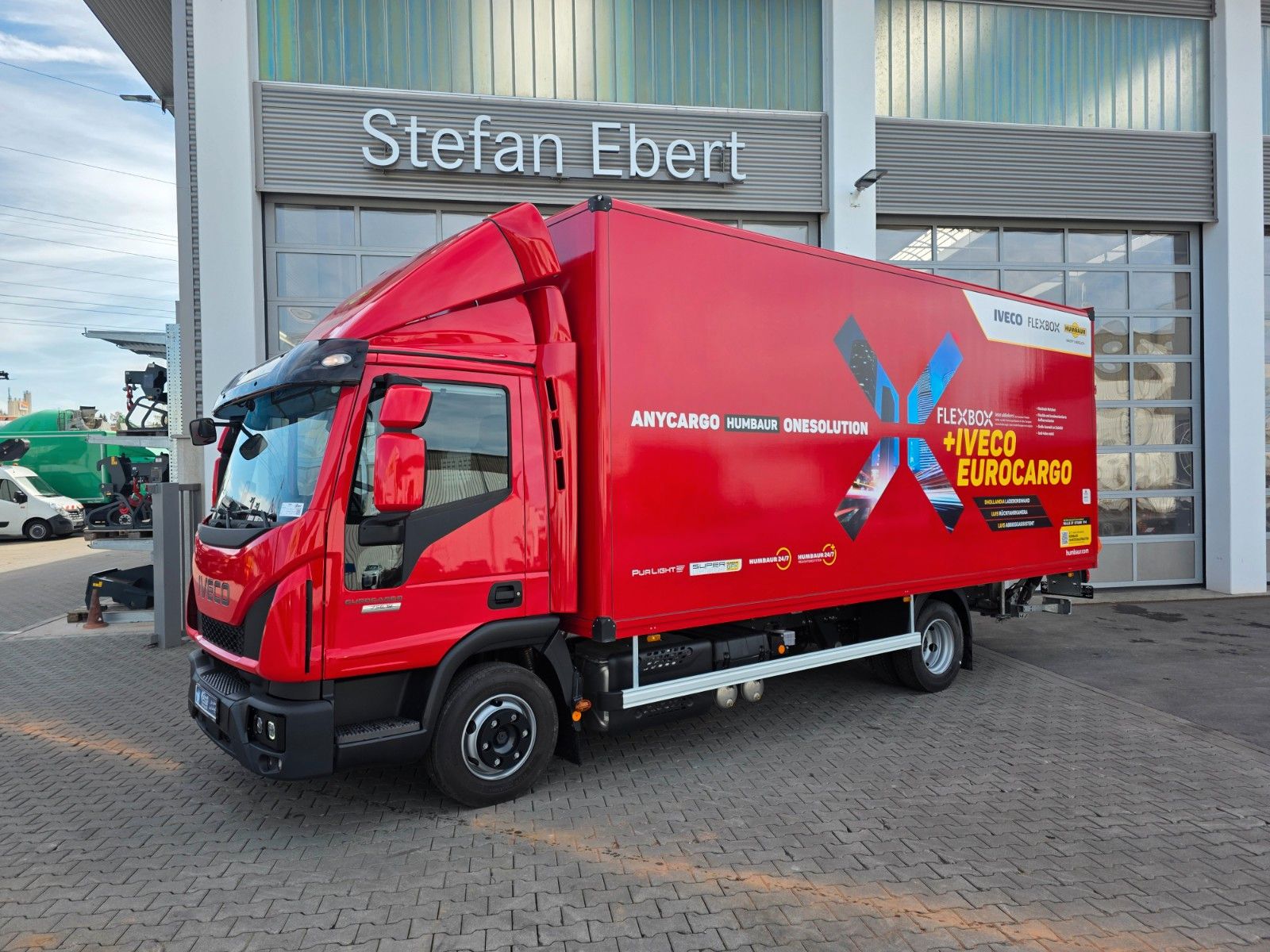 Fahrzeugabbildung Iveco Eurocargo ML75E19/P LBW 1.000kg Kamera Spoiler