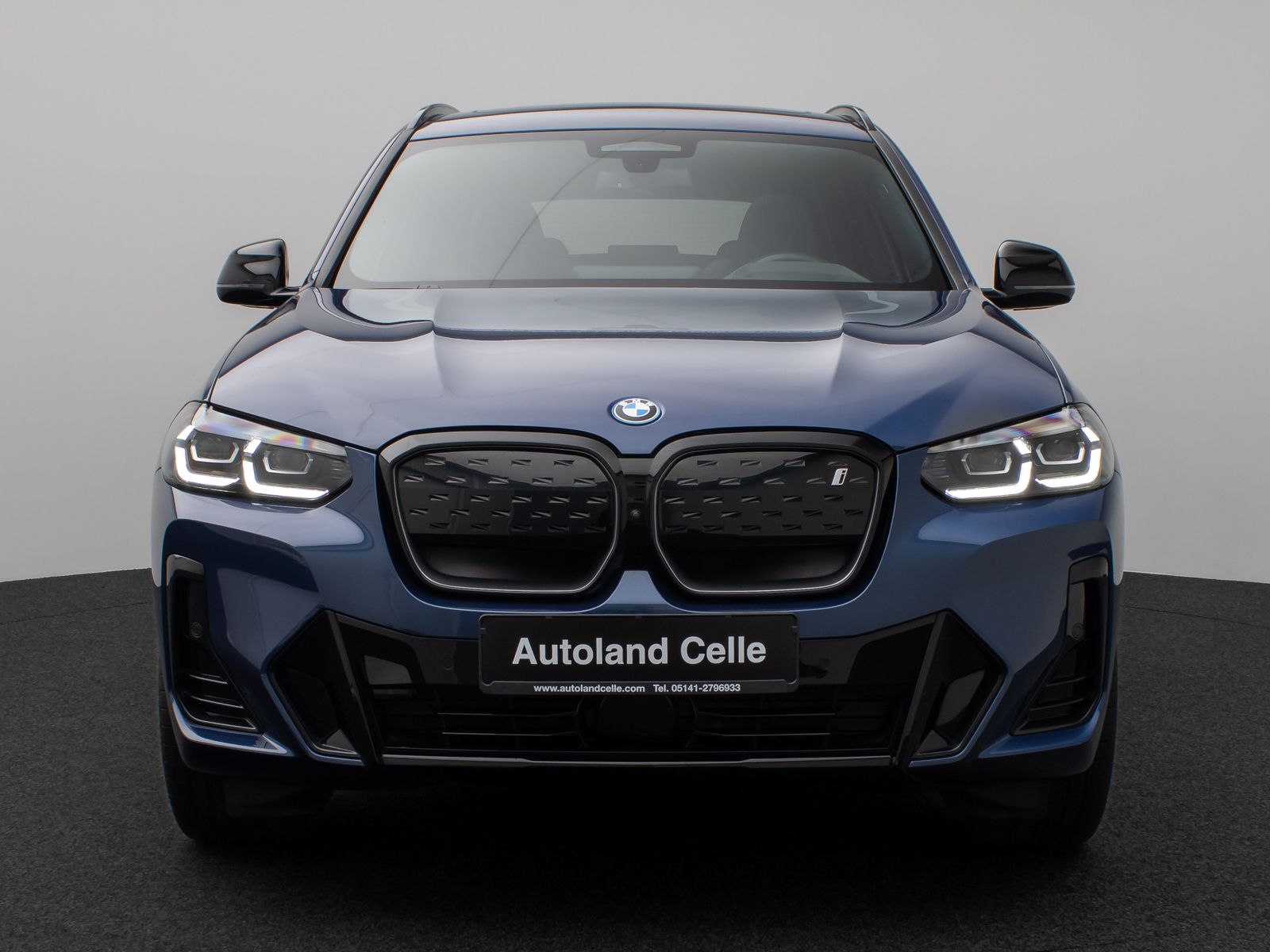 Fahrzeugabbildung BMW iX3 Impressive M Sport Pano 360°HUD DAB H/K 20"