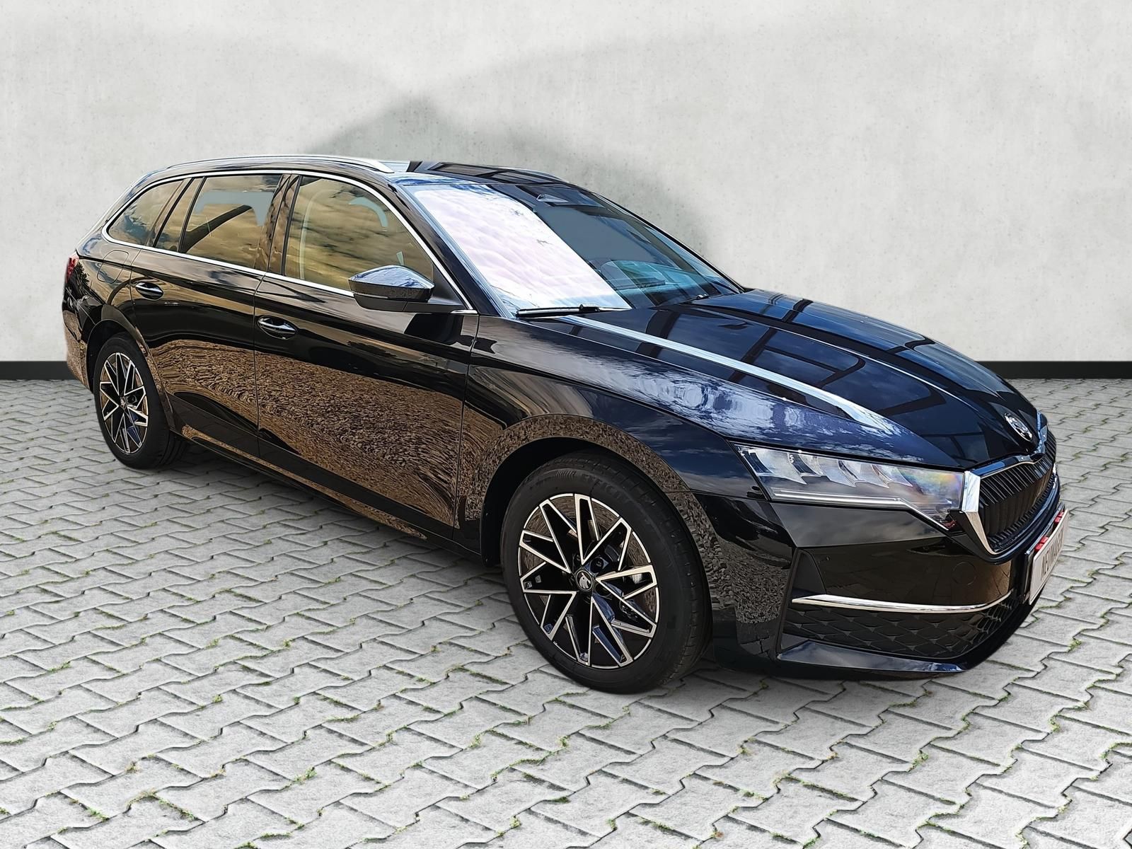 Skoda Octavia Combi 2.0 TDI DSG Selection ACC Navi AHK imagem 2
