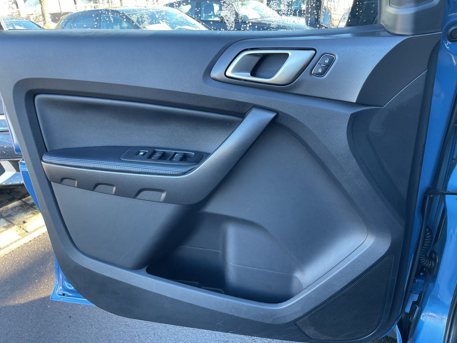 Fahrzeugabbildung Ford Raptor Doppelkabine, Standheizung, 4x4, Navi, AH
