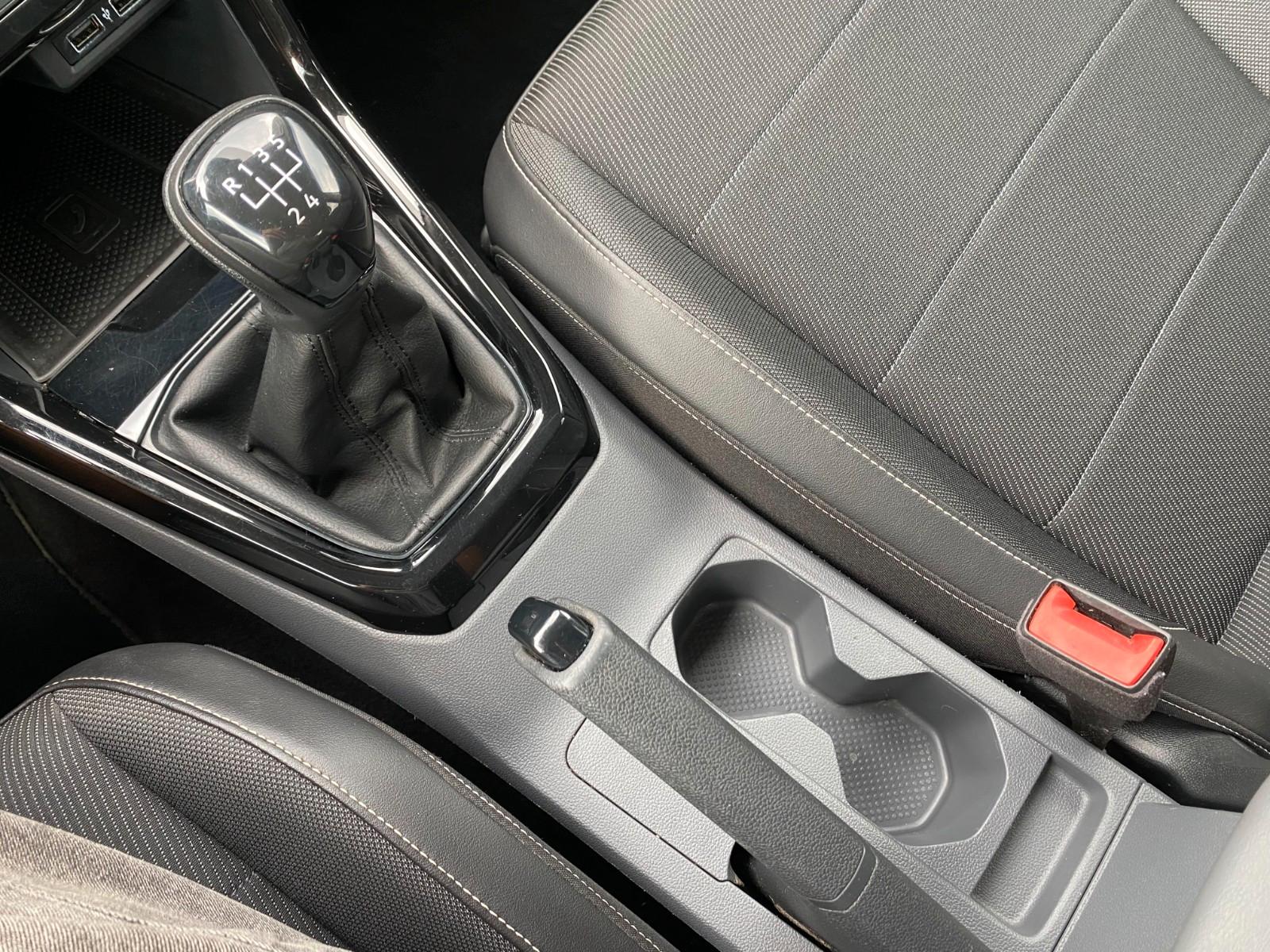 Volkswagen T-Cross 1.0 TSI Life ACC LED Navi Carplay