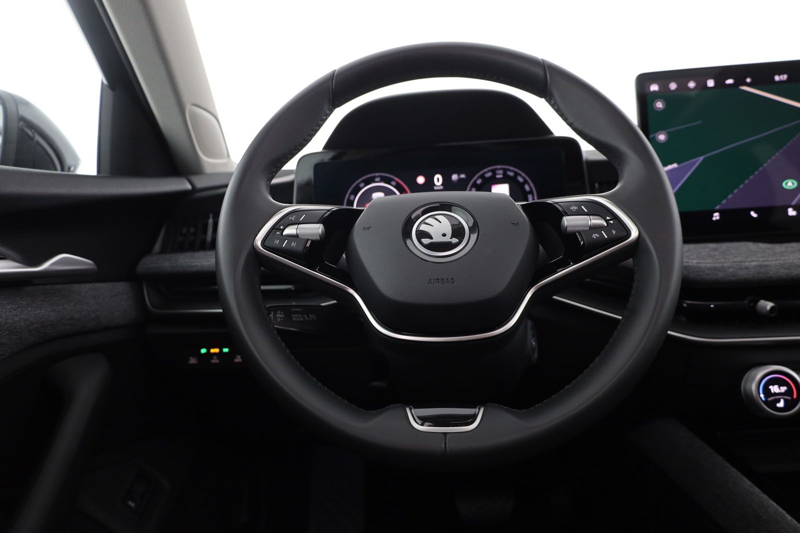 Skoda Superb Combi 2.0 TDI DSG 4x4 Selection Pano AHK foto 14