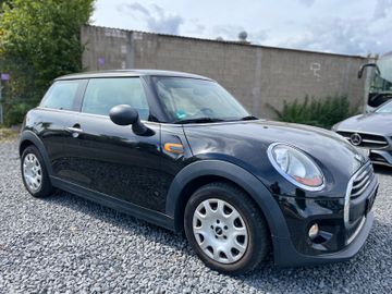 MINI One First - 12