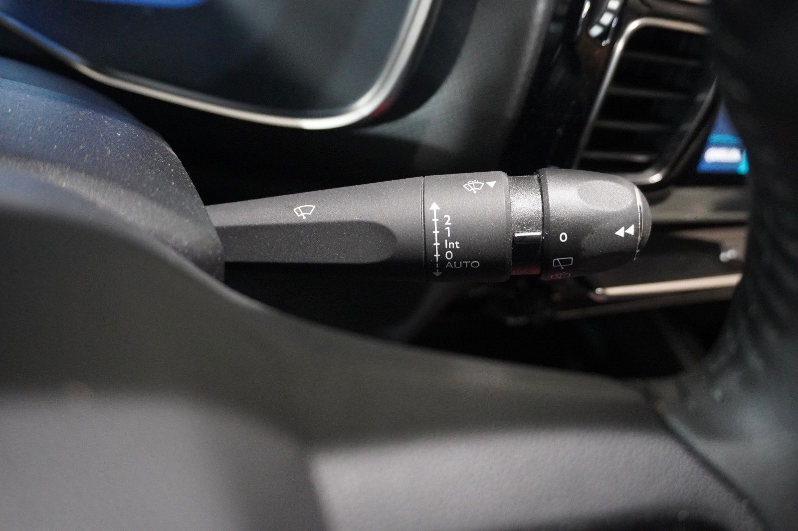 Fahrzeugabbildung Citroën C5 Aircross 1.2T FEEL PACK NAVI/LED/KAMERA/VIRT.