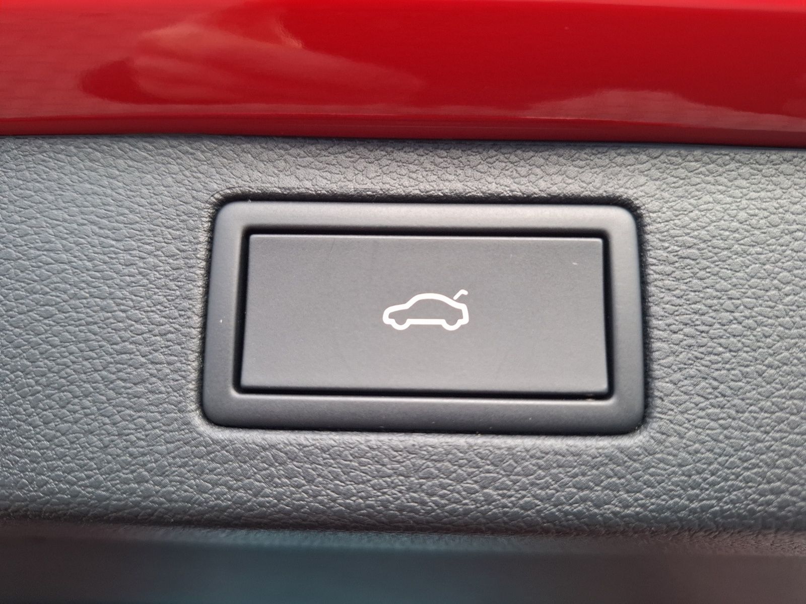 Fahrzeugabbildung SKODA Kamiq TSI Monte Carlo DSG Matrix Navi Pano AID A