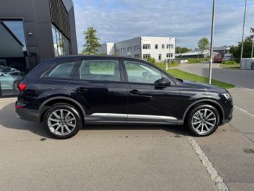 Audi Q7 - 9