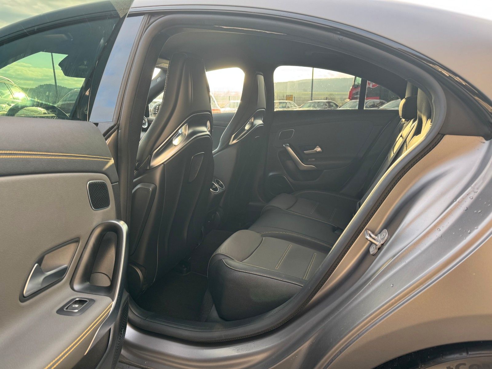 Fahrzeugabbildung Mercedes-Benz CLA 45 AMG S 4M Aero+Burm+PerfSitz+MultiB+Memory