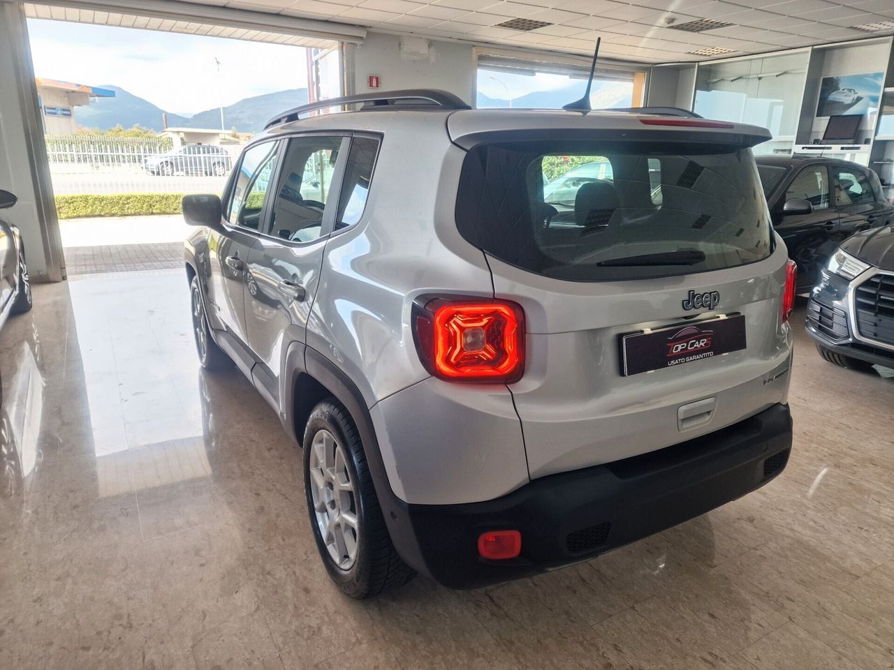 Jeep Renegade 1.3 150cv AUT Limited imagem 2