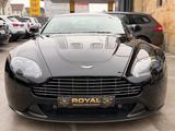 Aston Martin V12 Vantage-6.0 V12-CARBON BLACK - Aston Martin V12 Vantage: Coupe