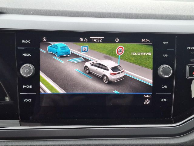 TAIGO 1.5 TSI DSG R-LINE CAM+NAVI+ACC+IQ.LIGHT