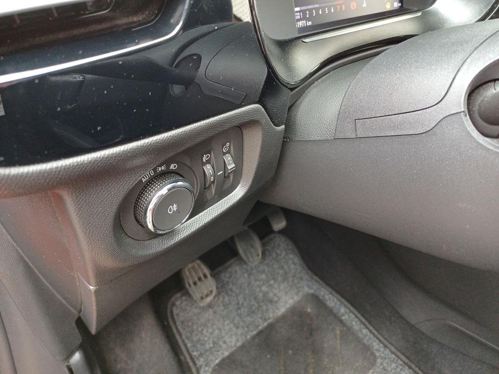 Opel Corsa ELegance 100 KAMERA NAVI GJR