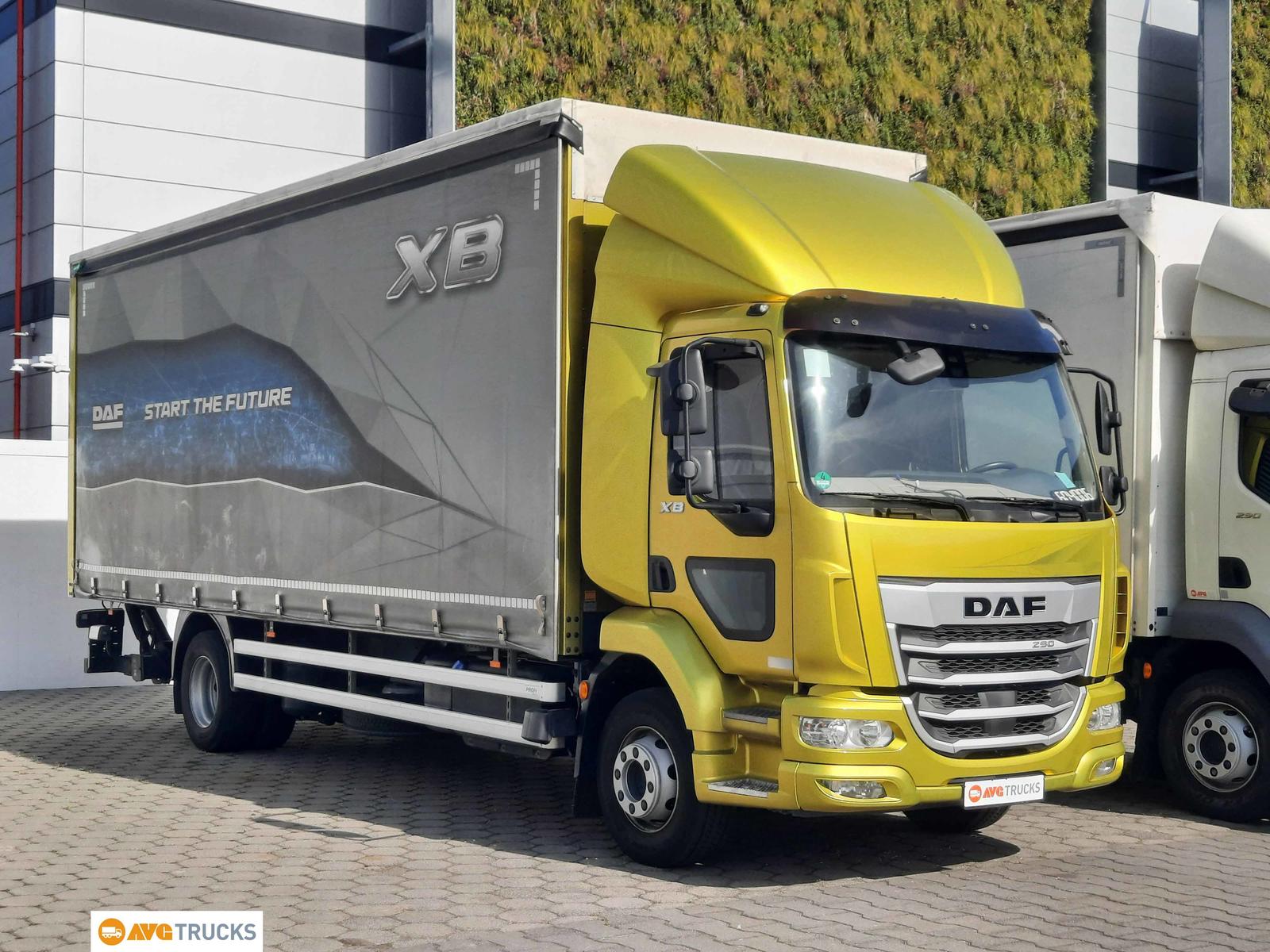 DAF XB 290 16 t Schiebeplane Edscha LBW AHK