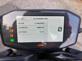 KTM 890 Duke - KTM 890 DUKE