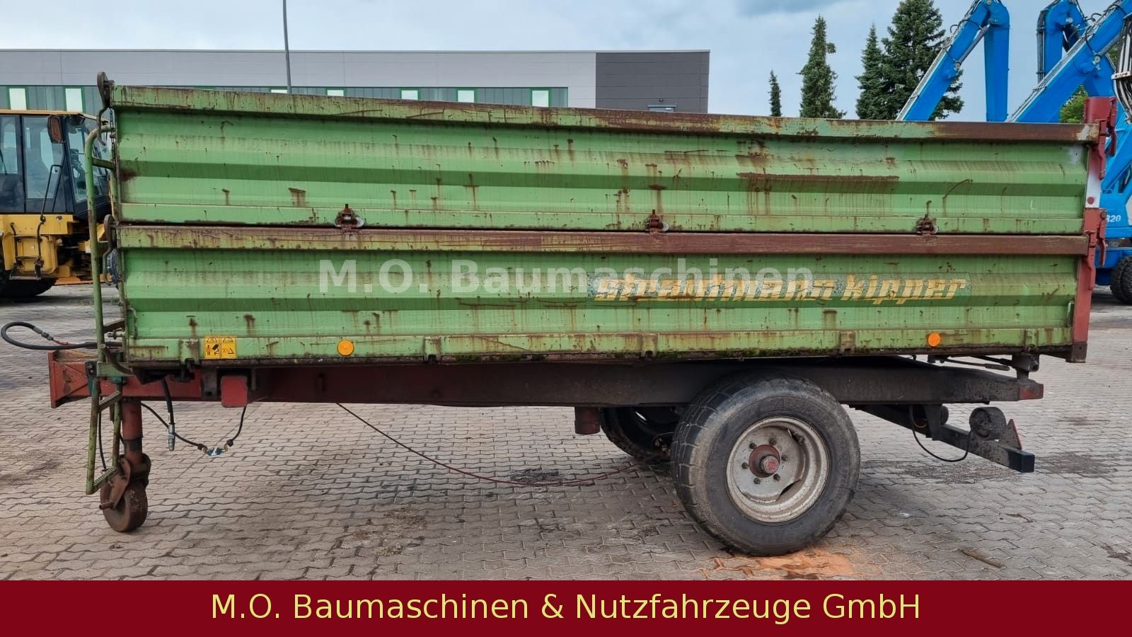 Fahrzeugabbildung Other Strautmann / 3 Seitenkipper / 6,9 t