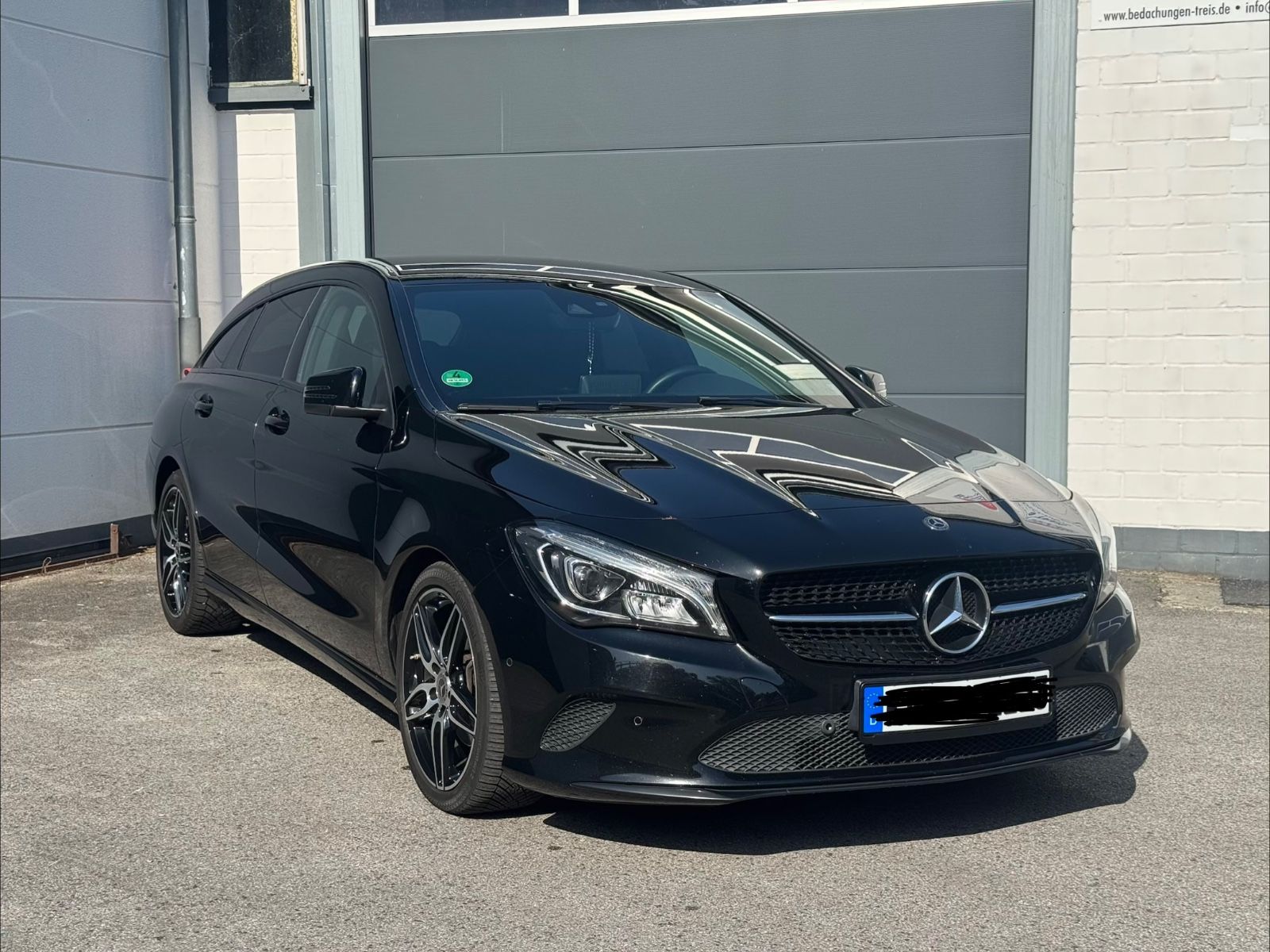 MERCEDES-BENZ CLA 220 Shooting Brake CLA 220 d 4MATIC DCT ...