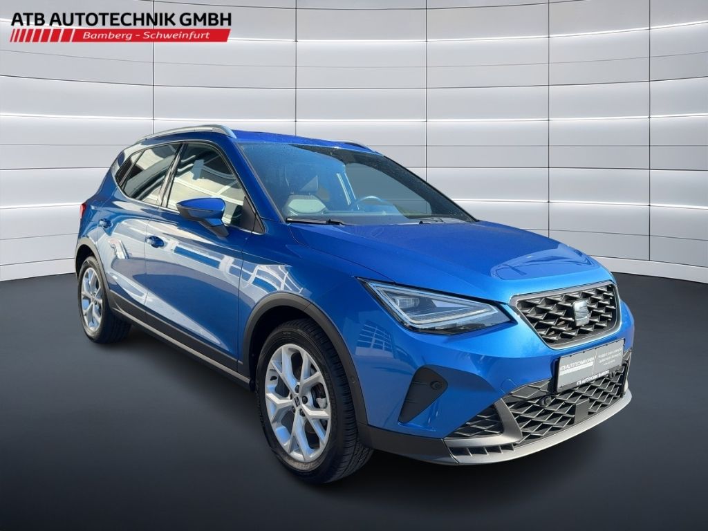 Fahrzeugabbildung SEAT Arona FR, Allwetter, RFK