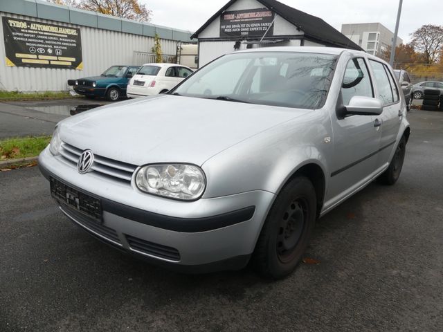 Volkswagen Golf 1.4 Basis