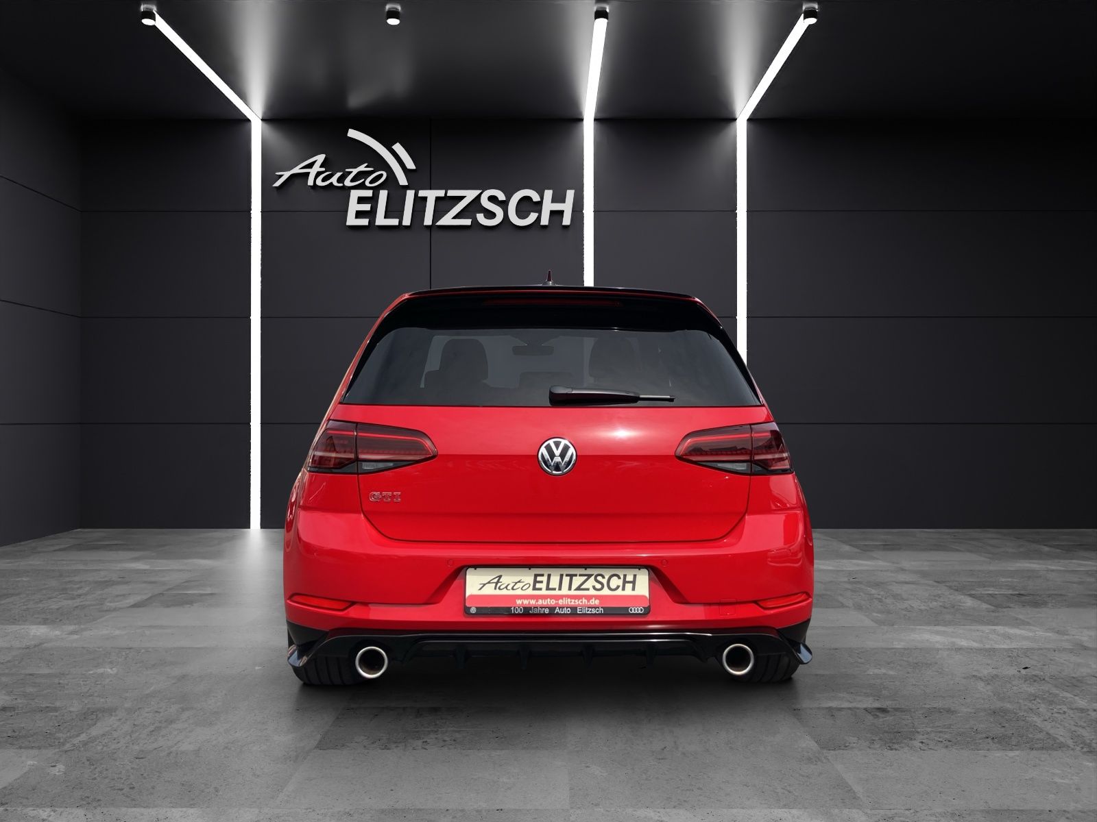 Fahrzeugabbildung Volkswagen Golf VII GTI TCR Start-Stopp DSG LED Navi Pano A